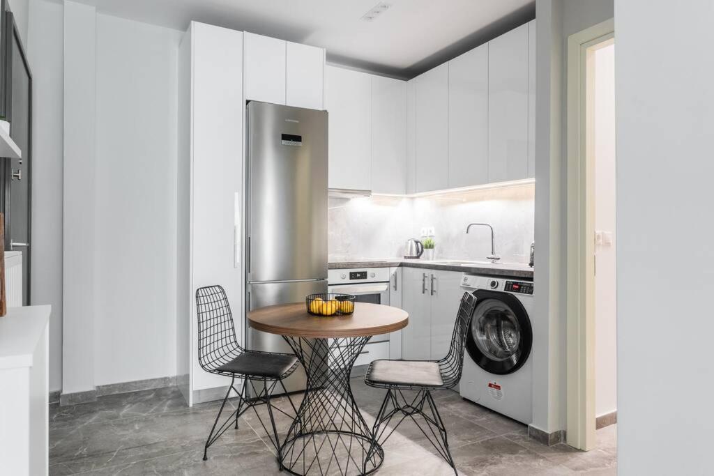 Sublime 1Br Apartment In Koukaki By Upstreet Atenas Exterior foto