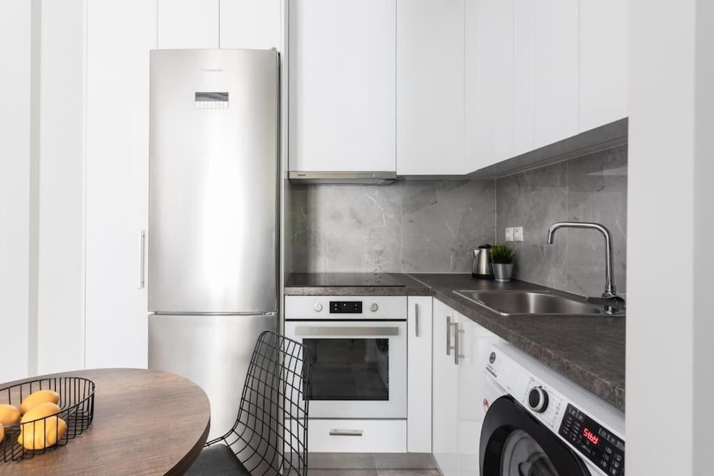Sublime 1Br Apartment In Koukaki By Upstreet Atenas Exterior foto